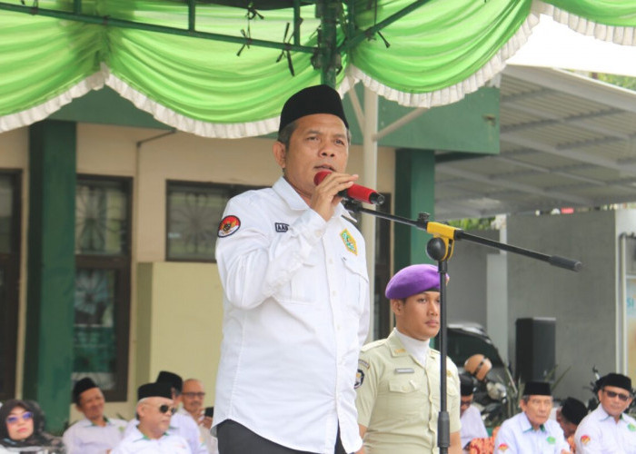 Peringatan HAB ke-80 Kemenag RI, Rektor UIN Siber Cirebon Resmikan Peluncuran Produk Cyber Water