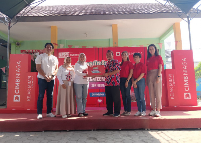 CIMB Niaga Gelar Kejar Mimpi Goes To School di SD Negeri Grenjeng Kota Cirebon