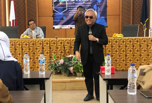 Prof Dedi Djubaedi Alumni Gontor Berpengaruh, Berjejer dengan Abu Bakar Baa'ysir dan Cak Nun