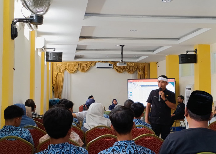 SMA di Kota Cirebon Mulai Sosialisasi Program Pengiriman Siswa ke Barak Militer