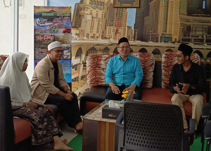 90 Jamaah TMB Tour & Travel Bakal Umroh Bareng Gus Aldi