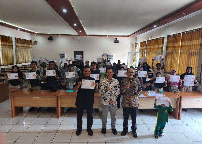 Saluran Bantuan PIP untuk Ribuan Siswa, PKS Tegaskan Tak Ada Potongan
