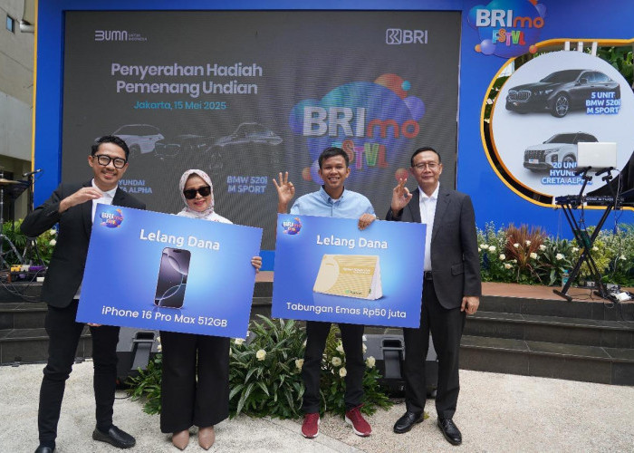 Apresiasi Nasabah Loyal, BRI Serahkan Hadiah BRImo FSTVL 2024 kepada Para Pemenang