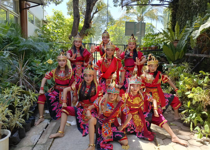 Seniman Butuh Ruang Pentas, Upaya Arus Utamakan Kesenian Cirebon