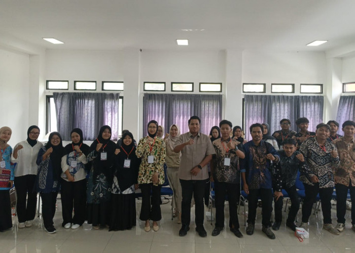 Bawaslu Indramayu Gelar P2P, Libatkan Mahasiswa Tangkal Hoaks dan AI di Pemilu