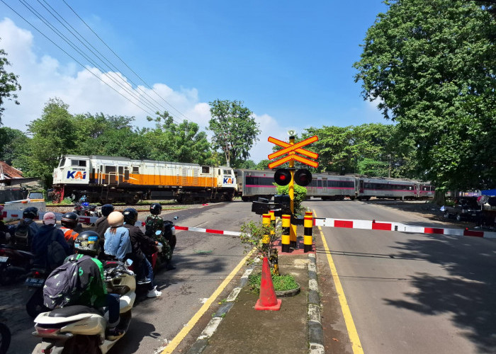 KAI Daop 3 Cirebon Tambah Perjalanan Kereta Api Saat Angkutan Lebaran 2026