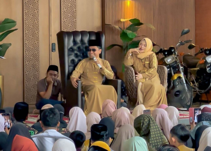 Lautan Manusia Padati Open House Gus Miftah di Pesantren Ora Aji