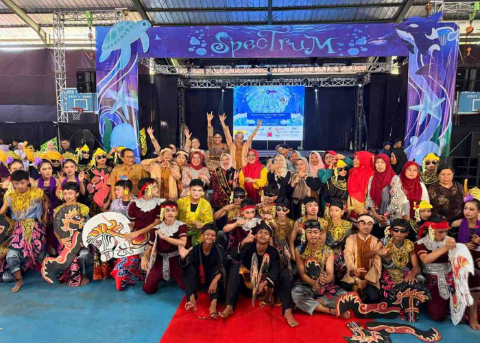 Bunda Forum Anak Daerah Dorong Siswa Kota Cirebon Terus Berkarya