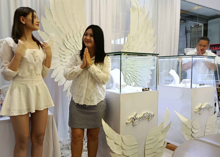 Anniversary ke-30, Toko Mas Pantes Rilis 'Angelwings New Collection'