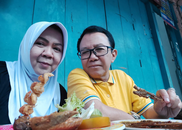 Santap Sate Kalong di Lemahwungkuk, Sultan Aloeda II Ingin Kuliner Cirebon Makin Dikenal Luas
