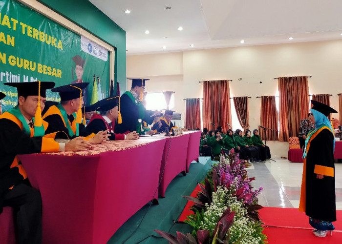 Prof Kartimi Dikukuhkan sebagai Guru Besar Pendidikan IPA