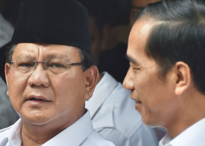 Makin Diterima Oleh Pendukung Jokowi, Prabowo Ungguli Ganjar dan Anies