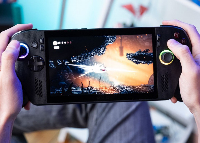 Handheld Console vs Gaming Phone 2025: Siapa Raja Gaming Portabel Sejati?