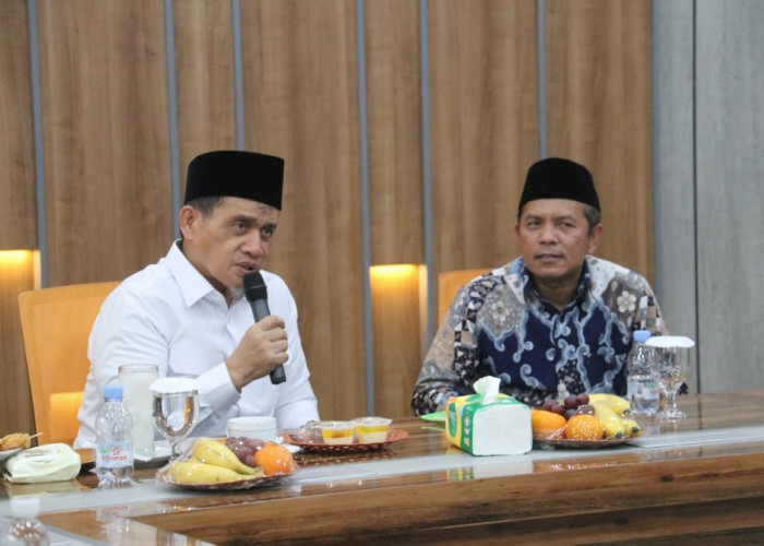 Wakil Menteri Agama Beri Apresiasi Terobosan Pendidikan Digital di UIN Siber Cirebon  