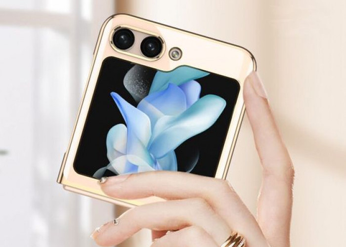 Lebih dari Smartphone: Samsung Z Flip Gold, Aksesoris Mewah yang Fungsional