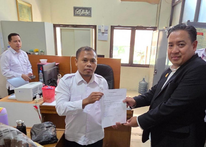FORMASI Desak DPRD Kabupaten Cirebon Segera Gelar RDP Terbuka Terkait Polemik Anggaran Jalan Rp55 Miliar