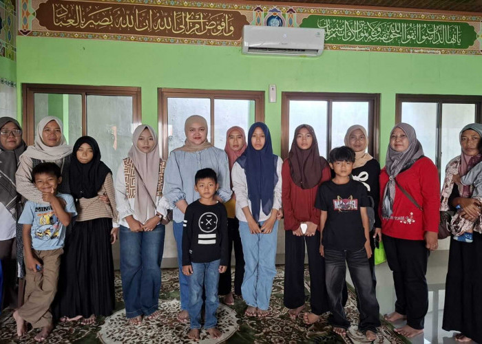 Ketua DPRD Kabupaten Cirebon Kawal Akses Pendidikan Lewat Penyaluran PIP