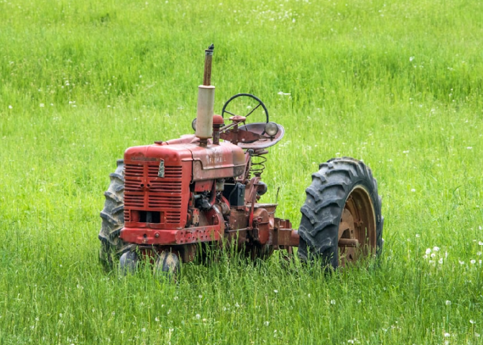 Traktor Bajak Sawah Mini yang Menjadi Solusi Modern untuk Pertanian Skala Kecil