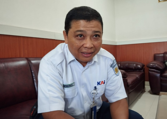 Imbas Tabrakan Kereta Api di Bandung, 8 KA Terpaksa Memutar ke Jalur Utara Cirebon