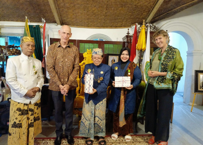 Sudah Lama Kerajaan Belanda Ingin Pulangkan Artefak asal Cirebon