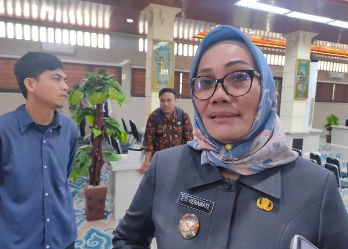 Jadi Plt Walikota Cirebon Hanya 40 Hari, Wawali Eti Herawati: Lihat Saja Nanti!