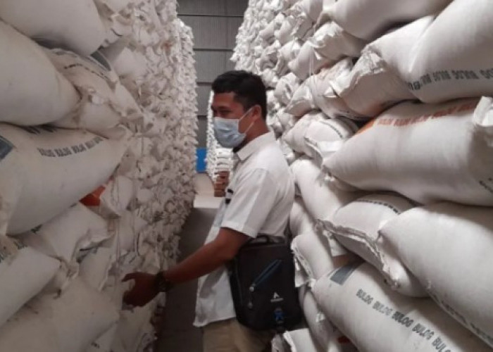 Pemerintah Siapkan 720 Ribu Ton untuk Bansos Beras 2026, 18 Juta KPM Jadi Sasaran Utama