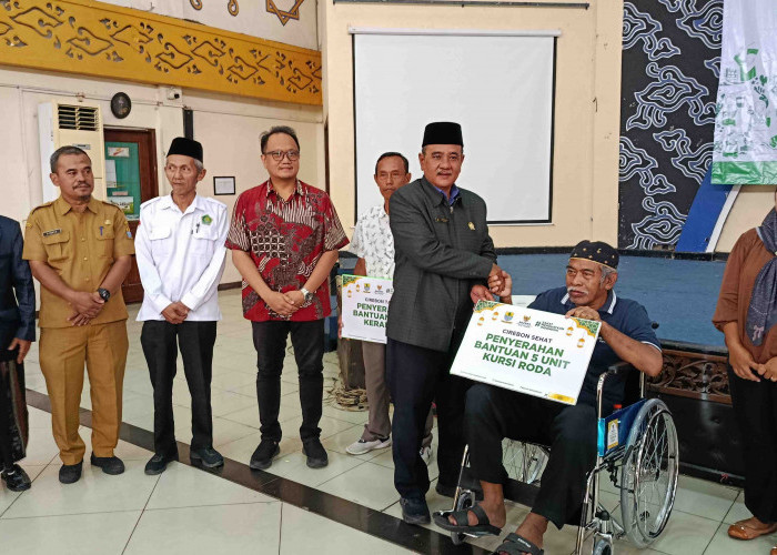 1000 Imam Masjid sampai Guru Ngaji Terima Bantuan dari Baznas