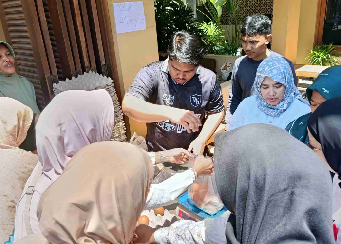 Pasar Murah PKB Diserbu Masyarakat, Siti Farida: Rakyat Harus Sehat Jasmani, Rohani dan Ekonomi