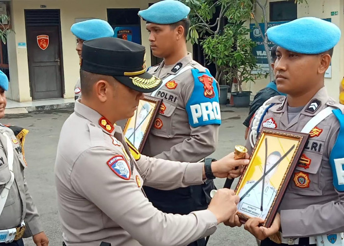 Dua Anggota Polres Cirebon Kota Dipecat Gegara Kasus Narkoba