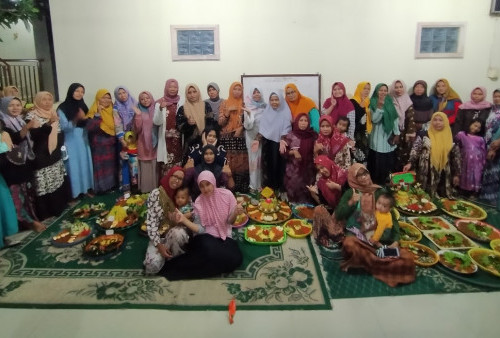 Warga Blok Pesantren Dusun II Buntet Antusias Sambut Tahun Baru Islam
