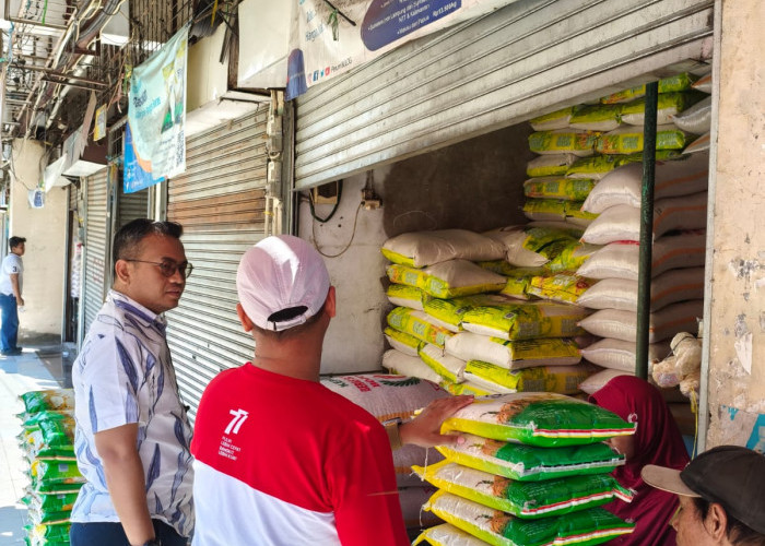 BULOG Gelontorkan Beras SPHP dan Percepat Penyaluran Bantuan Pangan untuk Menjaga Stabilitas Harga Beras