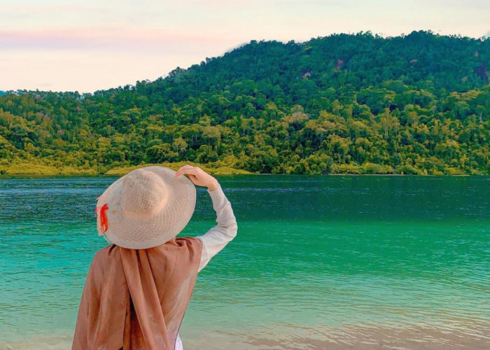 Pesona Objek Wisata Bahari Pantai di Cirebon Nan Eksotis, Kekinian yang Wajib Anda Kunjungi Saat Liburan