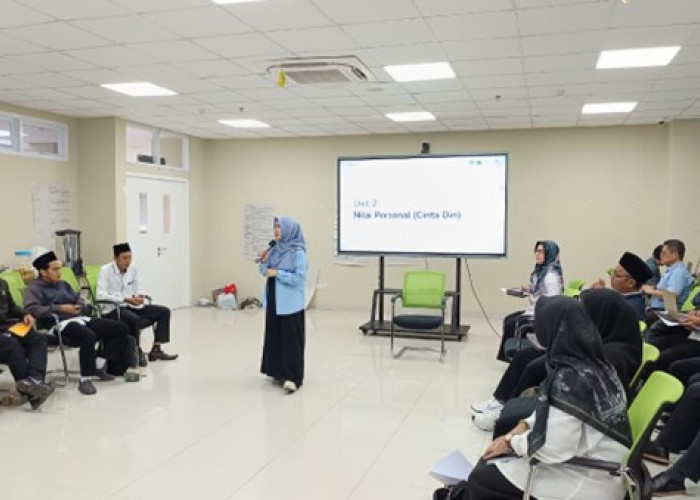 UIN Siber Cirebon Lanjutkan Implementasi Kurikulum Berbasis Cinta, Latih Madrasah Pilot di Kabupaten Cirebon