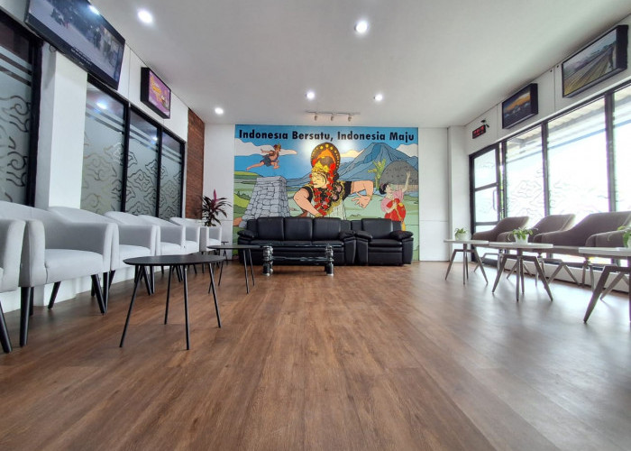 PT KAI Daop 3 Cirebon Tingkatkan Kenyamanan Penumpang dengan Fasilitas Luxury Lounge di Stasiun Cirebon