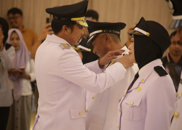 Empat Kuwu PAW Dilantik, Pemkab Cirebon Perkuat Pelayanan hingga Tingkat Desa