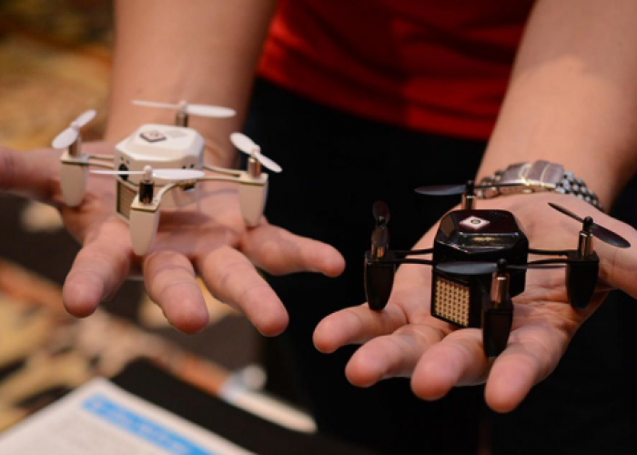 15 Rekomendasi Drone Mini Terbaik Tahun 2025: Ringkas, Canggih, dan Siap Terbang!