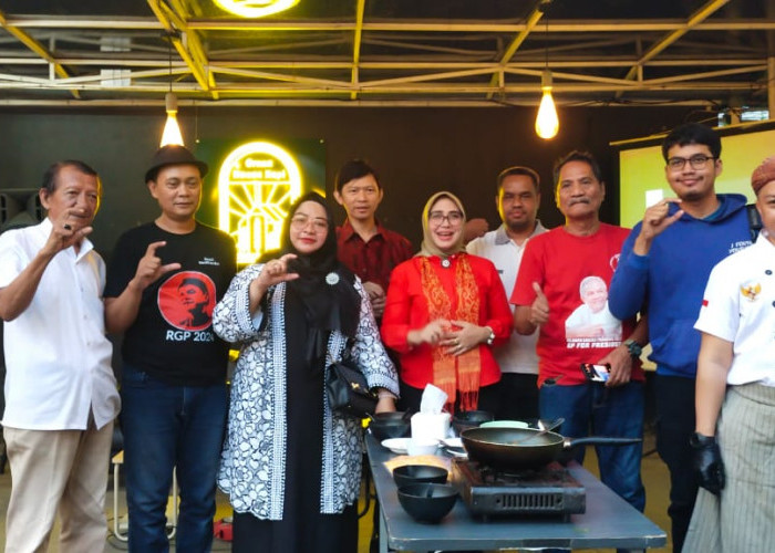 Bukan Milik Partai, Relawan Cirebon Anggap Ganjar Sebagai Pengganti Jokowi