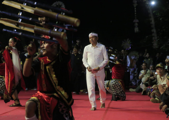 KDM Tegaskan Keraton di Cirebon Harus Dirawat dan Dijaga, Bukan Dijual!