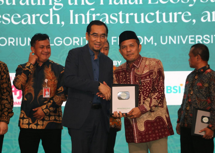 UIN Siber Syekh Nurjati Cirebon Raih Platinum Award di Ajang Halal Ecosystem Summit 2026