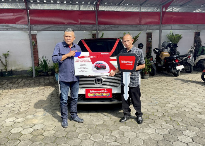 Pekerja Pabrik Di Tasikmalaya Menangkan Hadiah Mobil Honda HR-V Gratis Dalam Program Undi Undi Hepi 