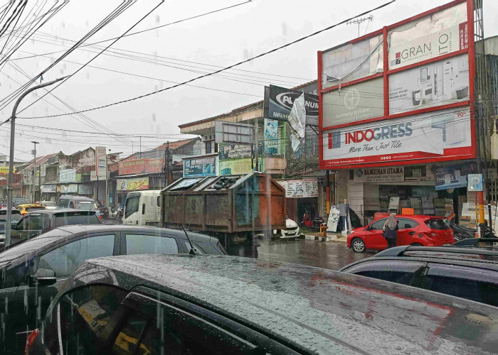 Diguyur Hujan Sejak Pagi Hari, Langganan Banjir Terpantau Aman