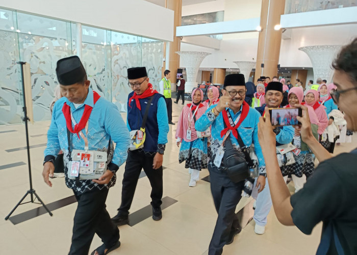 Lepas Kloter 1 Embarkasi Kertajati, Selly Gantina Dorong Layanan Makkah Route di BIJB