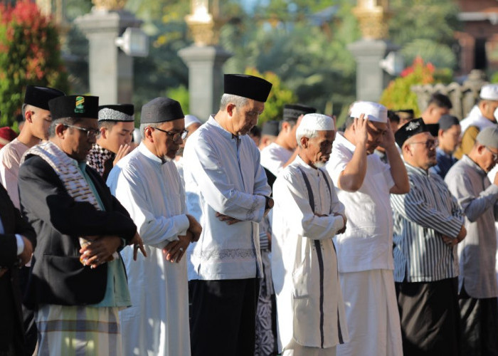 Momentum Idul Adha, Sekda Ajak Masyarakat Berkorban untuk Pembangunan Kota Cirebon