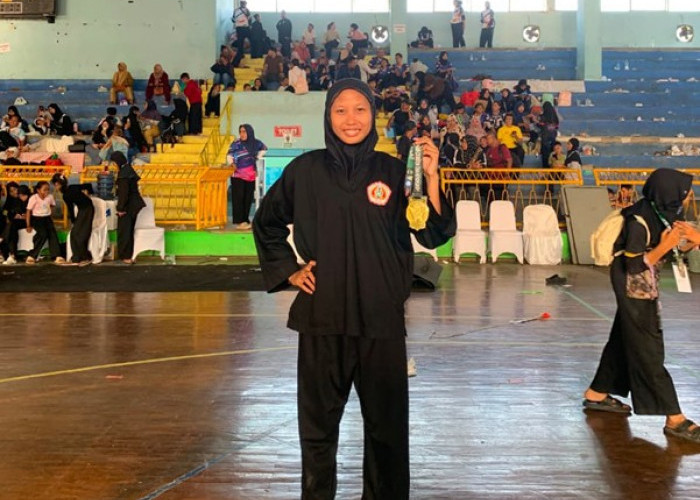 Hazar Adni Abdillah Bawa Pulang Juara 2 Pencak Silat, Harumkan Nama UIN Siber Cirebon
