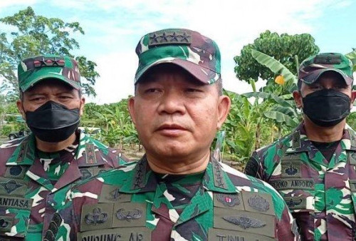 Jenderal Dudung Ziarahi Makam di Kompleks Militer,  Sebut Pendiri NU Pernah Belajar di Kyai Ini