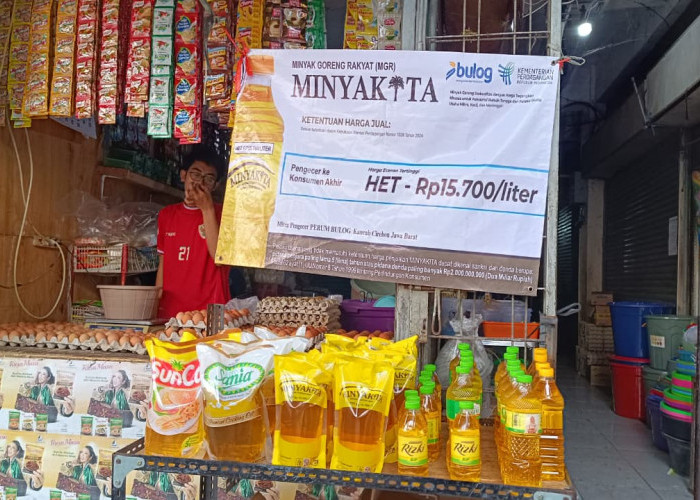 Bulog Cabang Cirebon Gencarkan Distribusi Minyak Kita di Seluruh Pasar Tradisional 