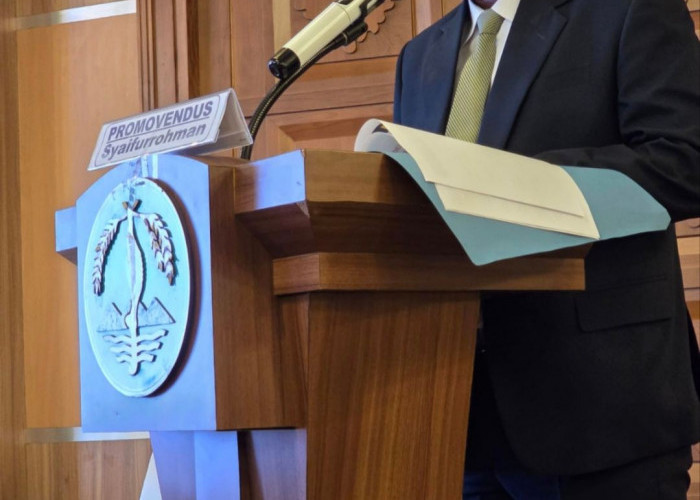 Raih Gelar Doktor di Unpas, Disertasi Ketua DPC PKB Kritisi Sistem Zonasi PPDB