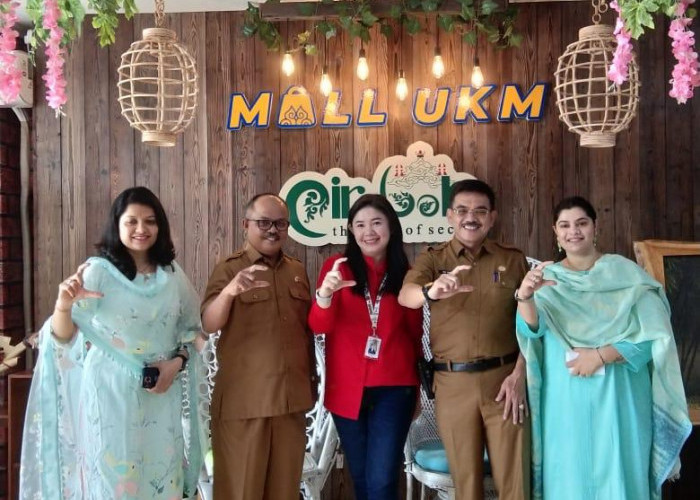 Dosen-dosen Bollywood Datang ke Kota Cirebon, Memberi Pelatihan Apa?