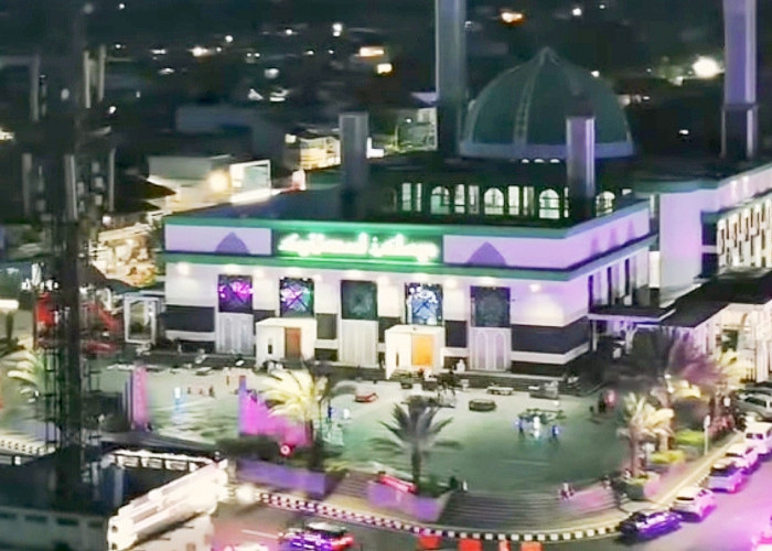 6 Tahfiz Pimpin Tarawih, Masjid Syiarul Islam Kuningan Usung Ramadan Penuh Iman dan Literasi