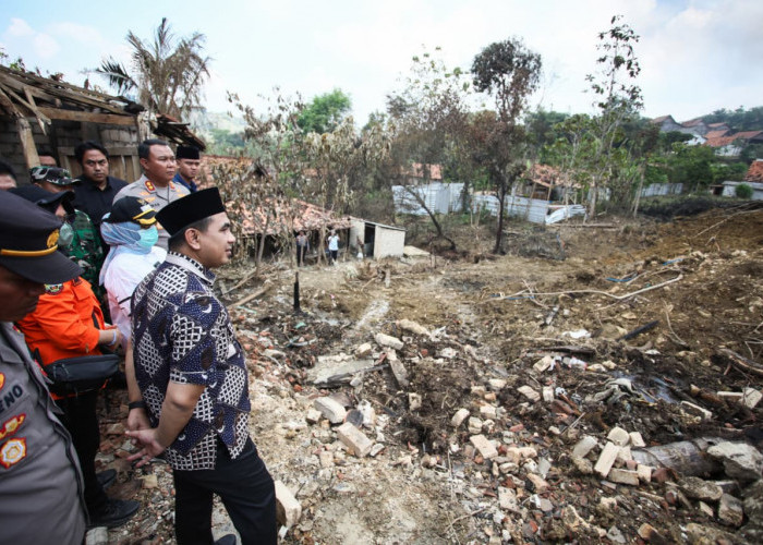 Pemprov Jateng Salurkan Bantuan untuk Korban Kebakaran Sumur Minyak di Blora Senilai Rp180 Juta
